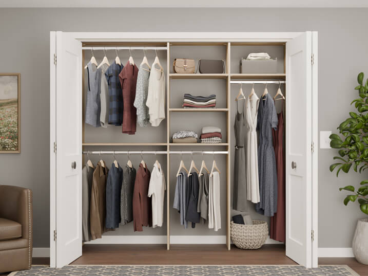 Dakota Cottage Floor Standing Closet